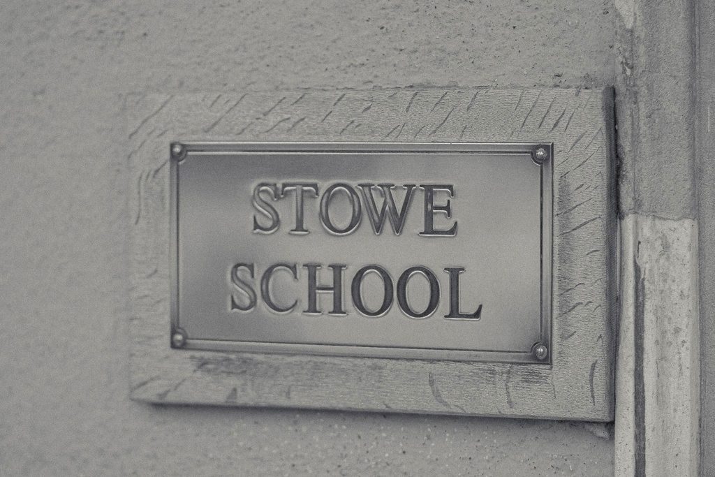 Stowe School sign