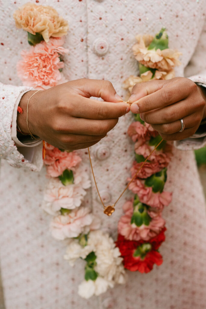 Groom wedding band, wedding day.
Hannah Rose Weddings & Events