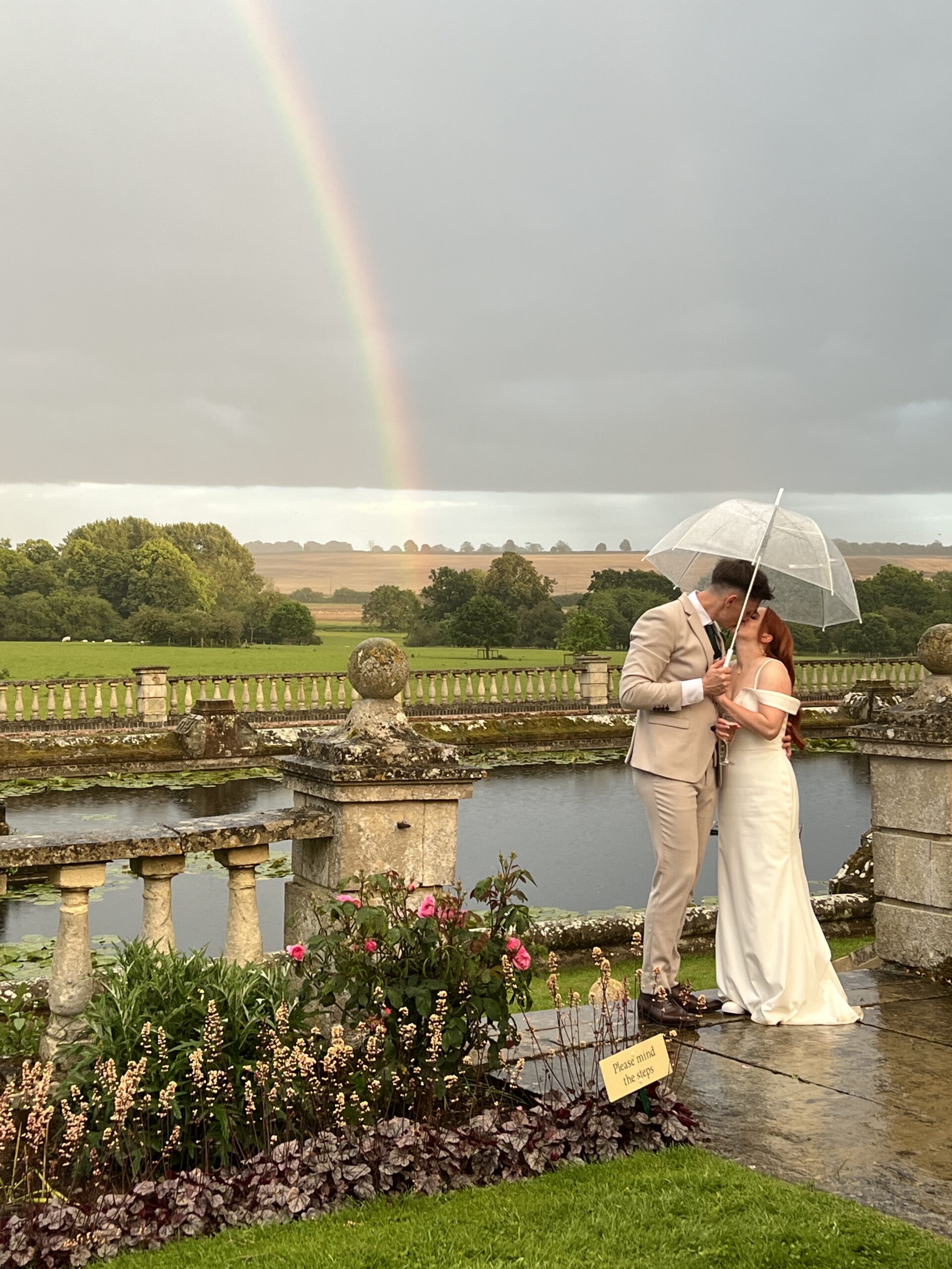 Rainbow, Wedding day -Couple