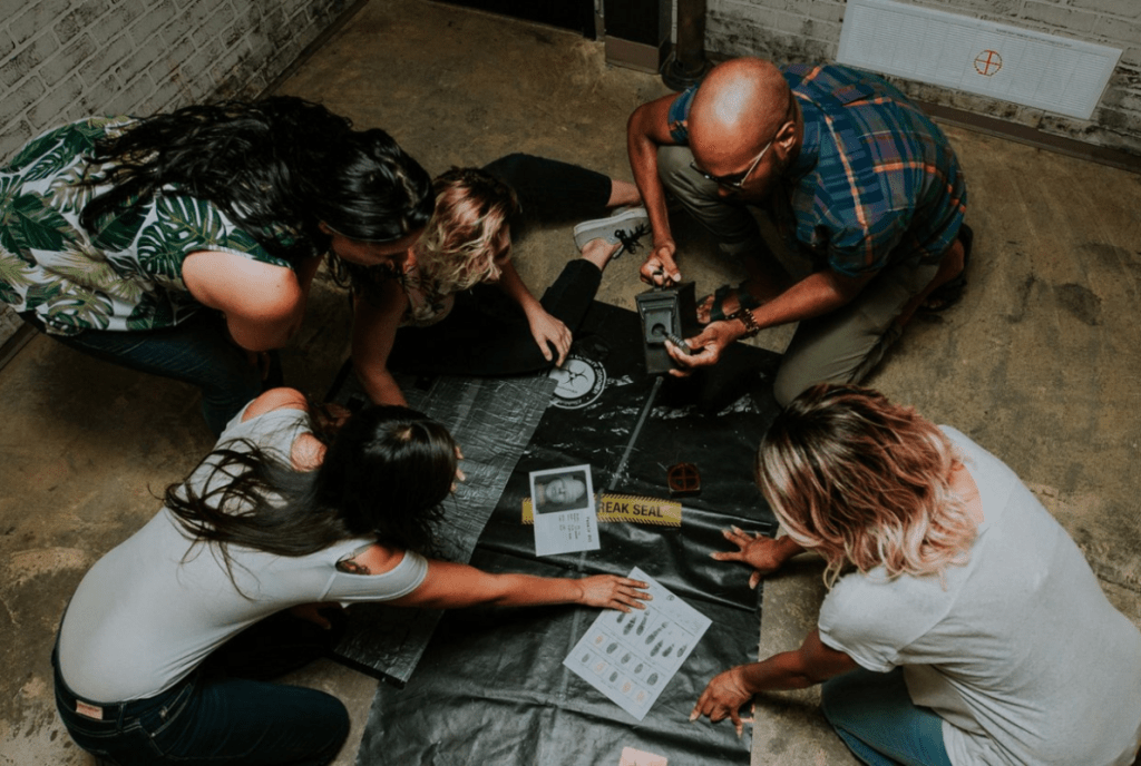 escape room 
team building 
corporate 