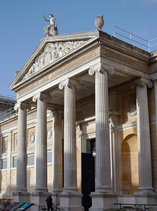 Ashmolean museum
UK visitor attraction 
wedding venue 
